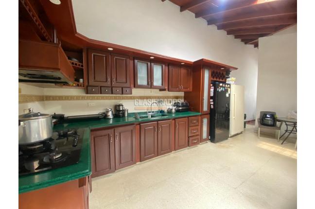 Casas, Venta, Prados del Norte - $780.000.000