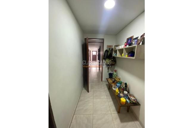 Edificios, Venta, Las Granjas - $750.000.000