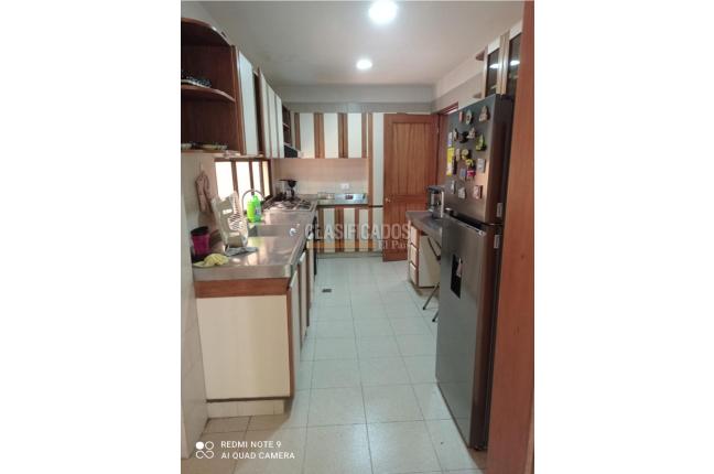 Apartamentos, Venta, Santa Teresita - $700.000.000