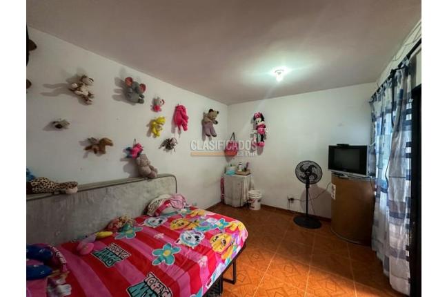 Casas, Venta, Paso del Comercio - $280.000.000