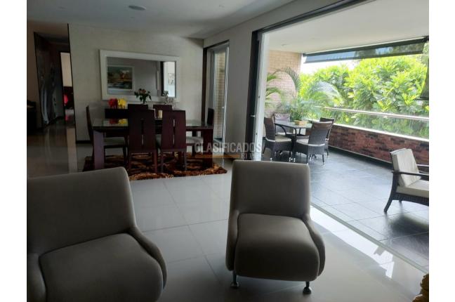 Apartamentos, Venta en Pance