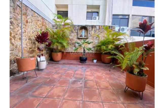 Apartamentos, Alquiler, Cristales - $4.000.000