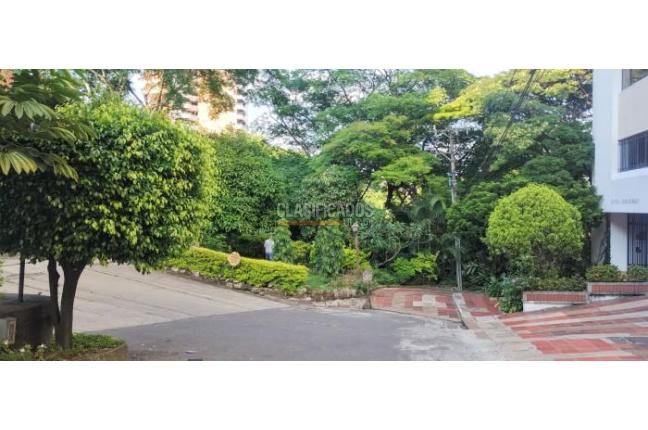 Apartamentos, Alquiler, Cristales - $4.000.000