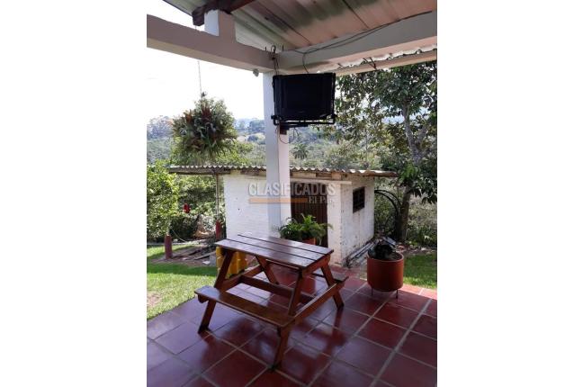 Fincas y Casas Campestres, Alquiler, Dagua - $900.000