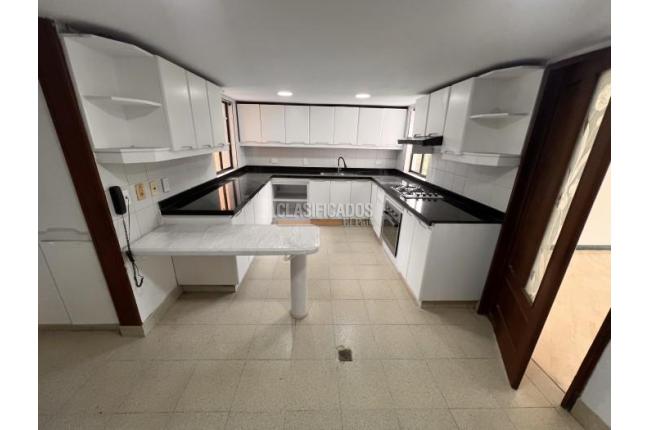 Apartamentos, Alquiler, Normandía - $8.000.000