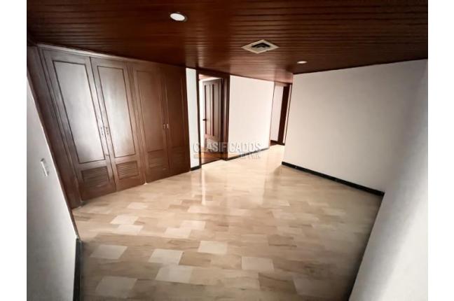 Apartamentos, Alquiler, Normandía - $8.000.000