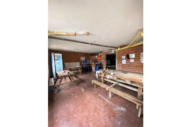 Locales y Bodegas, Venta, Yumbo - $2.200.000