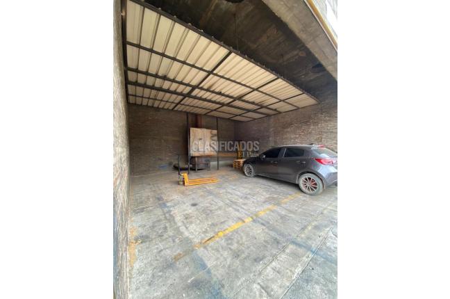 Locales y Bodegas, Venta, Yumbo - $2.200.000