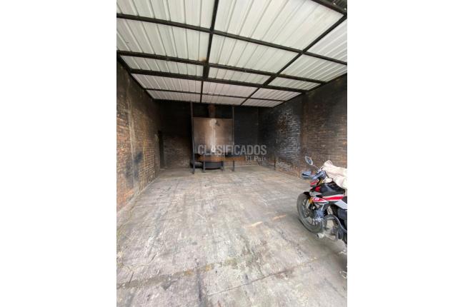 Locales y Bodegas, Venta, Yumbo - $2.200.000