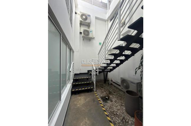 Oficinas y Consultorios, Alquiler, Ciudad Jardín - $3.100.000