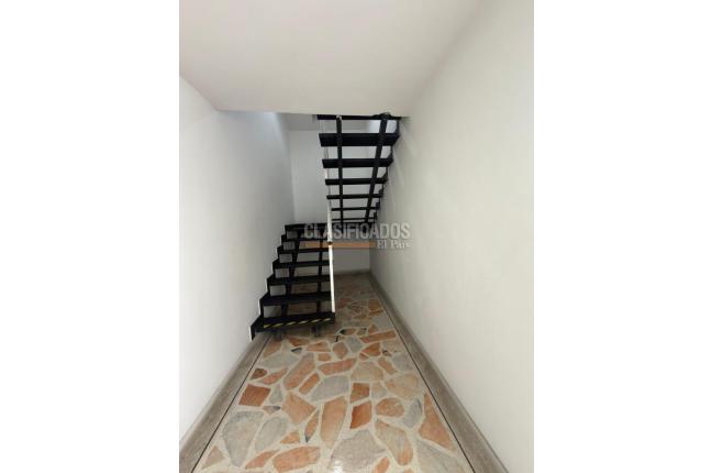 Oficinas y Consultorios, Alquiler, Ciudad Jardín - $3.100.000