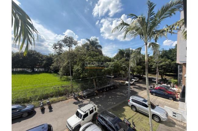 Oficinas y Consultorios, Alquiler, Ciudad Jardín - $3.100.000