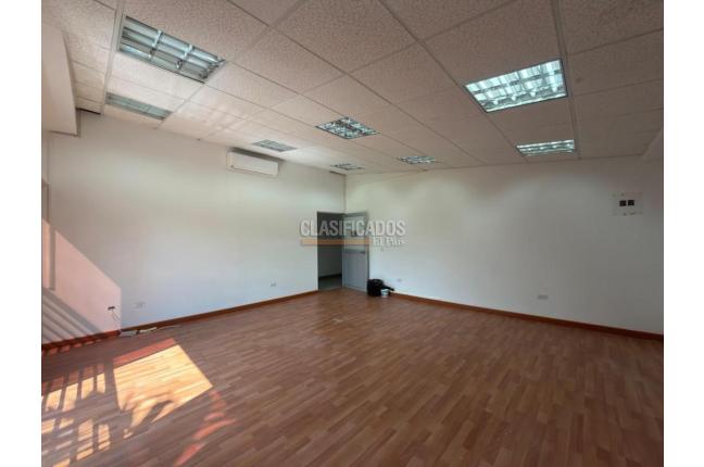 Oficinas y Consultorios, Alquiler, Ciudad Jardín - $3.100.000