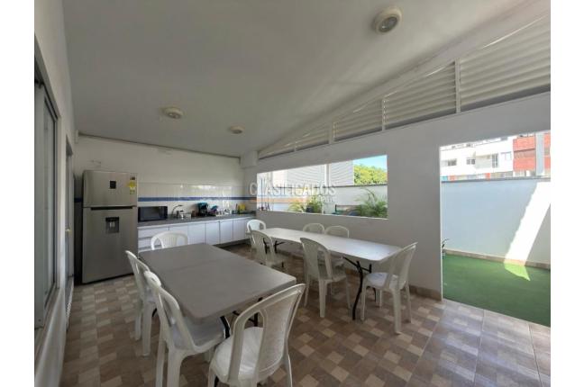 Oficinas y Consultorios, Alquiler, Ciudad Jardín - $3.100.000