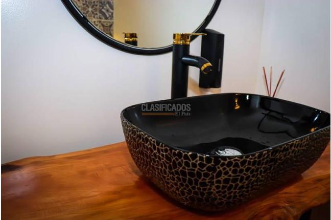 Edificios, Venta, Granada - $3.000.000.000