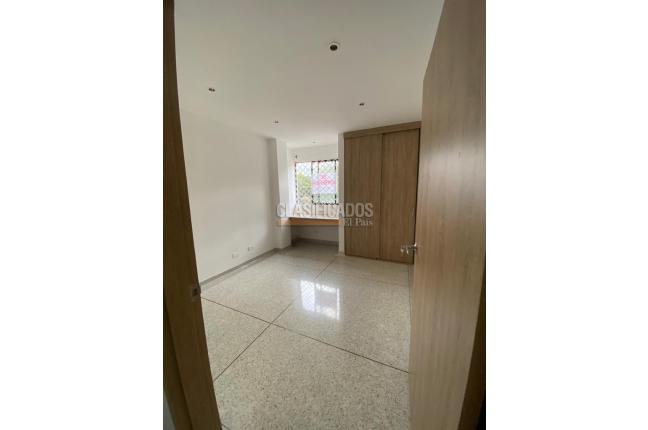 Apartamentos, Alquiler en La Flora