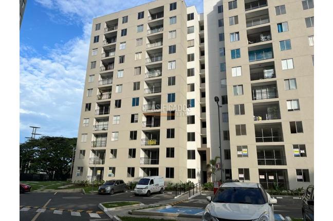 Apartamentos, Alquiler, Guabinas - $1.400.000