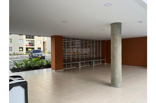 Apartamentos, Alquiler, Guabinas - $1.400.000