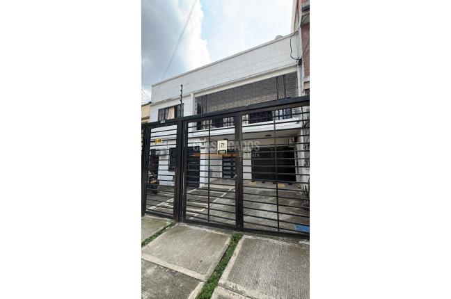 Apartamentos, Venta, Miraflores - $445.000.000