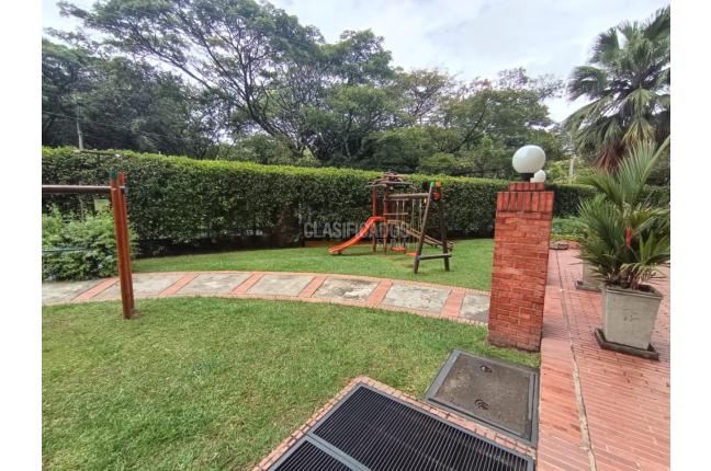 Apartamentos, Alquiler, Ciudad Jardín - $4.000.000