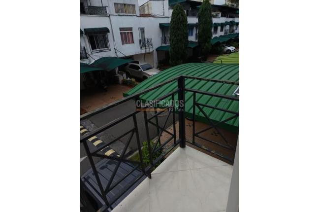 Casas, Venta, Primero de Mayo - $760.000.000