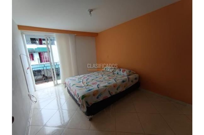 Casas, Venta, Primero de Mayo - $760.000.000