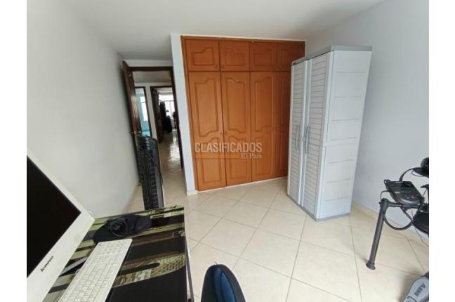 Casas, Venta, Primero de Mayo - $760.000.000