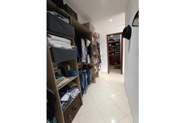 Casas, Venta, Primero de Mayo - $760.000.000