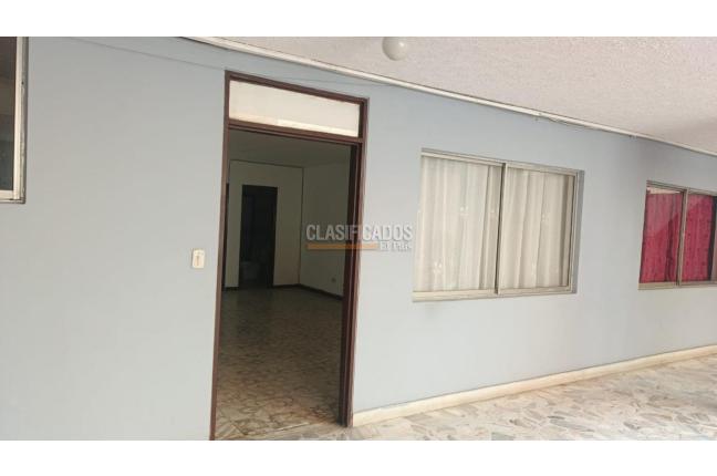 Apartamentos, Alquiler, Santa Anita - $900.000