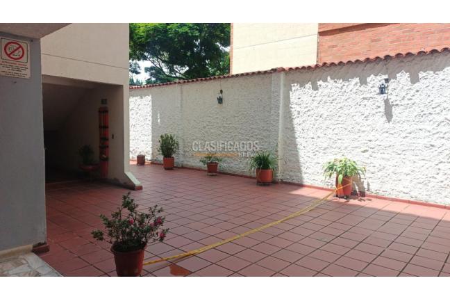 Apartamentos, Alquiler, Santa Anita - $900.000
