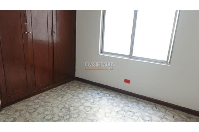 Apartamentos, Alquiler, Santa Anita - $900.000