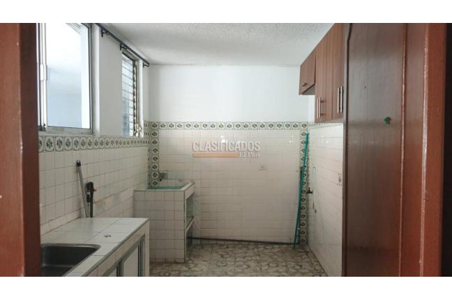 Apartamentos, Alquiler, Santa Anita - $900.000