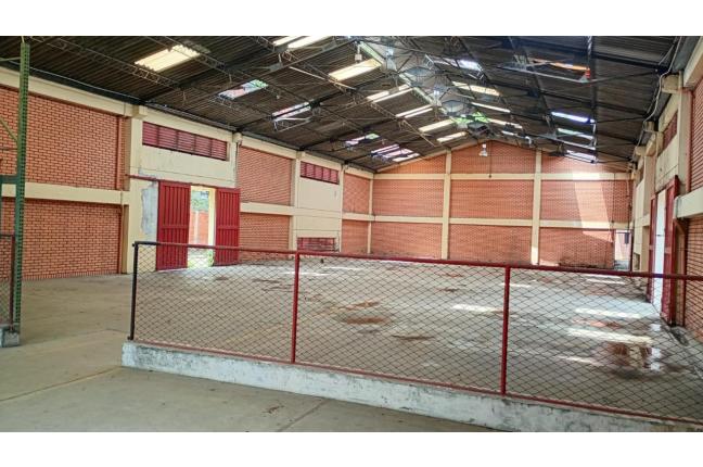 Locales y Bodegas, Venta, Acopi - $7.000.000.000