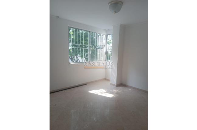 Apartamentos, Alquiler, Capri - $2.500.000