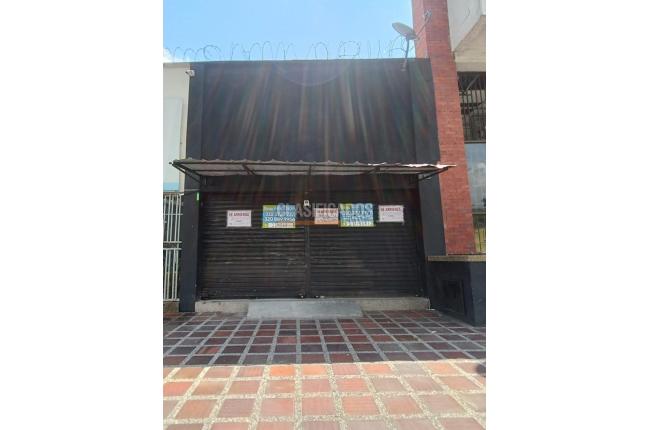 Locales y Bodegas, Alquiler, Prados del Norte - $4.300.000