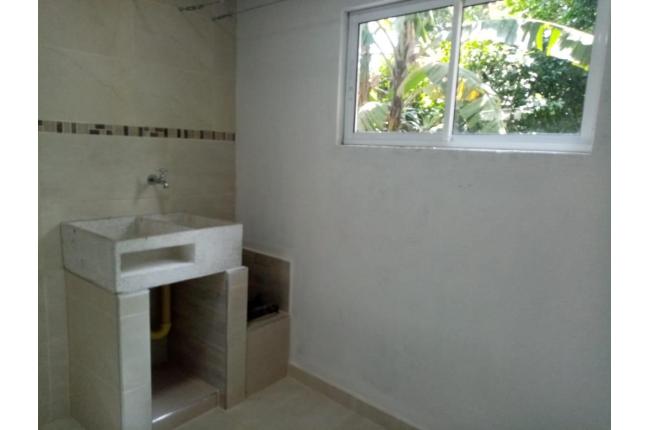 Casas, Alquiler, Dapa - $2.800.000