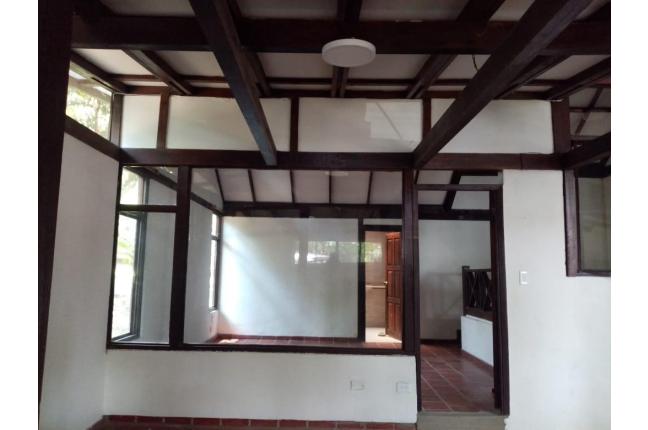 Casas, Alquiler, Dapa - $2.800.000