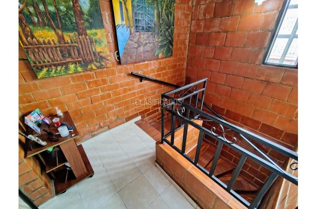 Casas, Venta, Ginebra - $280.000.000
