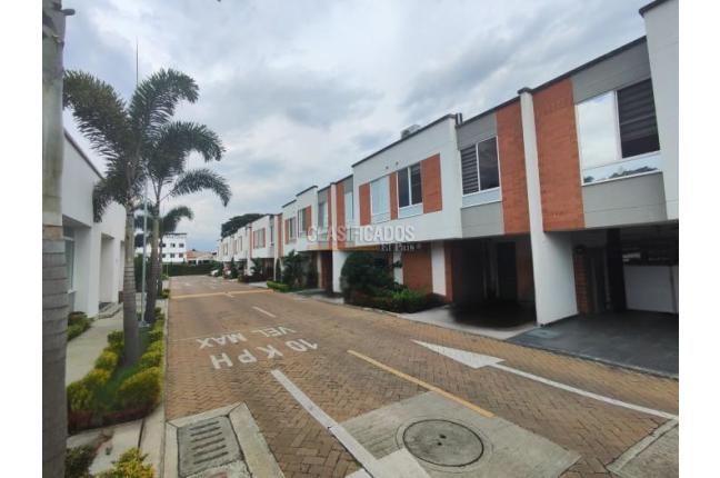 Casas, Venta en Ciudad Pacifica