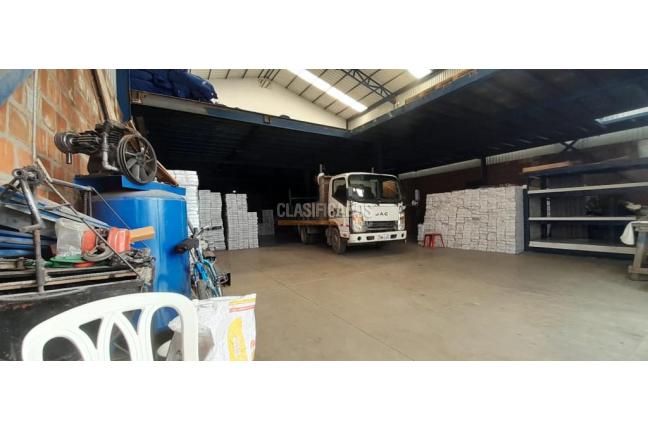 Locales y Bodegas, Venta, El Troncal - $1.800.000.000