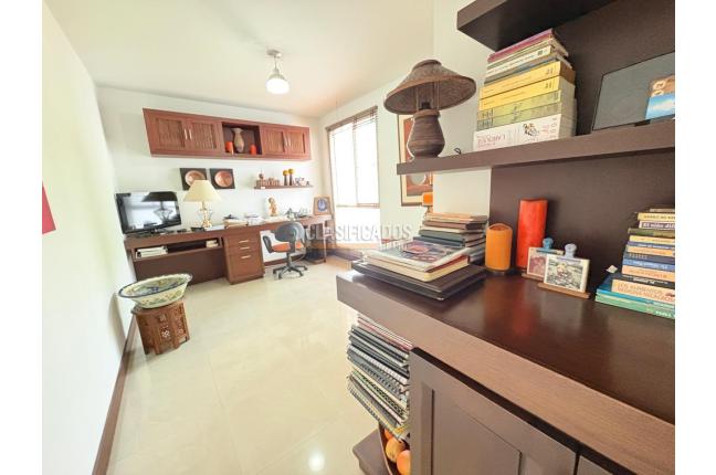 Apartamentos, Venta, Aguacatal - $1.400.000.000