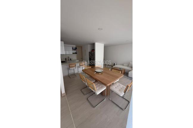 Apartamentos, Alquiler, Cristales - $4.400.000