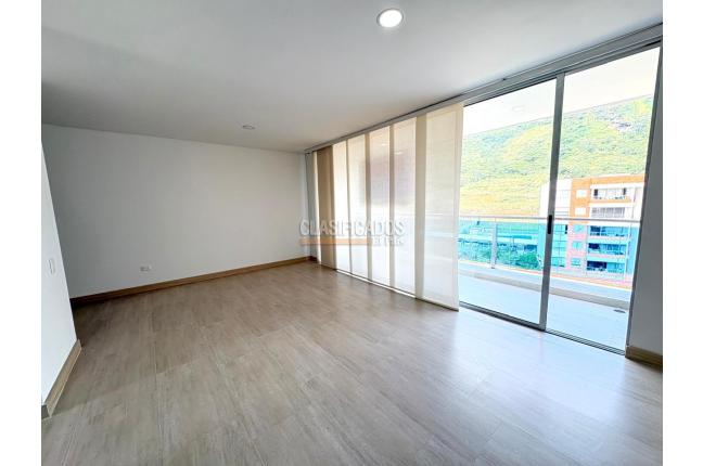 Apartamentos, Alquiler, Cristales - $4.400.000