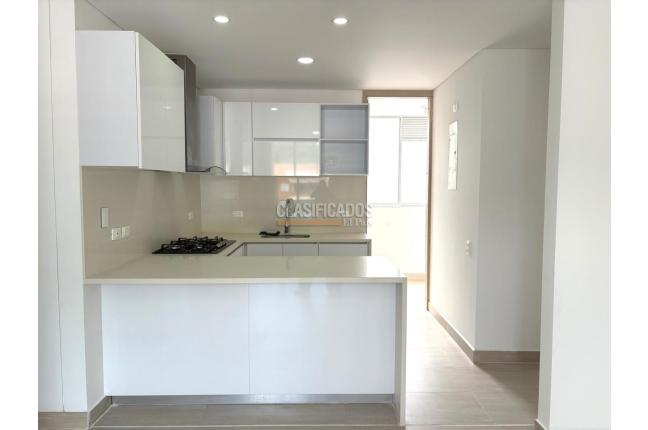 Apartamentos, Alquiler, Cristales - $4.400.000