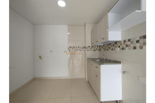 Apartamentos, Alquiler, Yumbo - $800.000