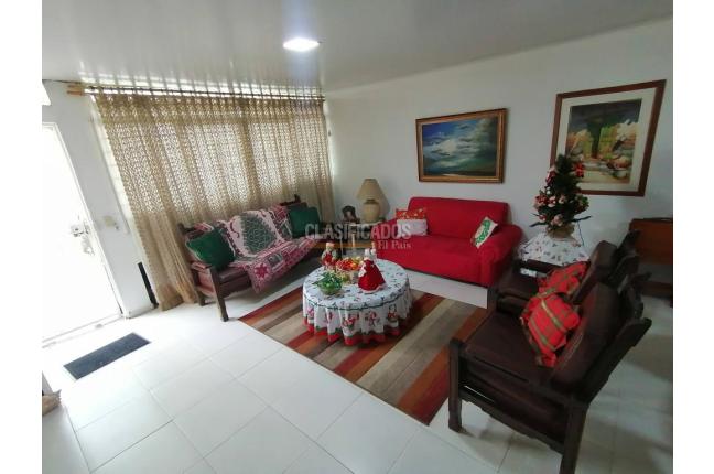 Casas, Venta, Prados del Norte - $800.000.000