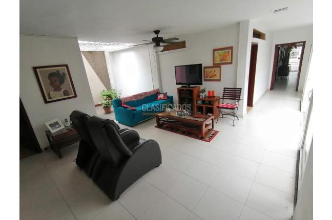 Casas, Venta, Prados del Norte - $800.000.000