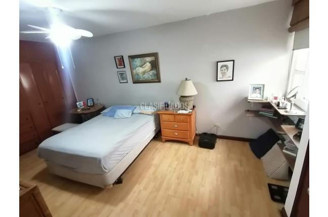 Casas, Venta, Prados del Norte - $800.000.000