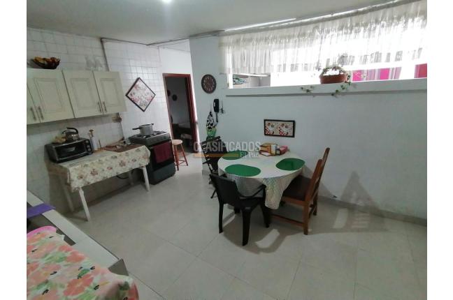 Casas, Venta, Prados del Norte - $800.000.000