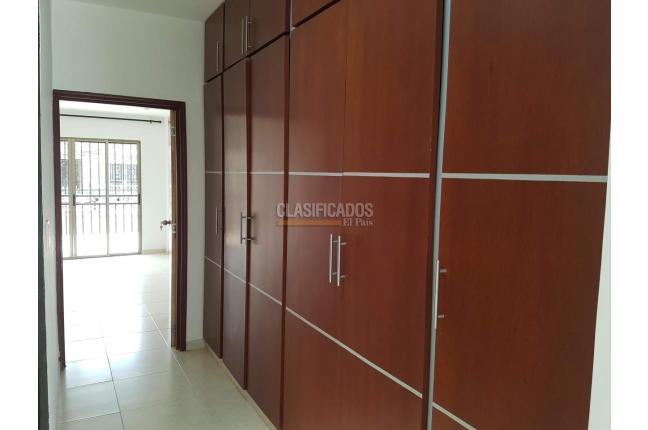 Casas, Alquiler, Palmeras del Norte - $1.800.000